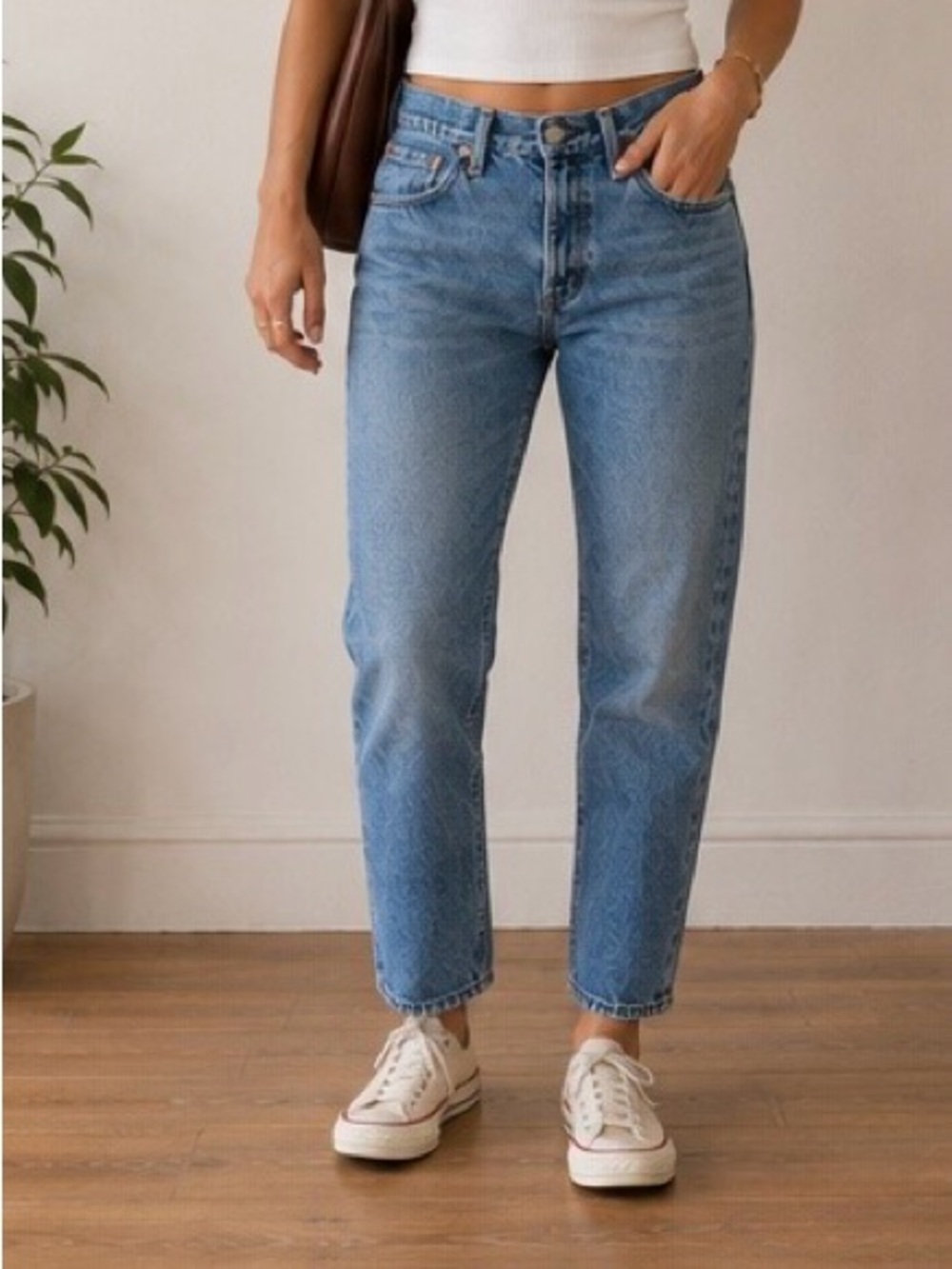 Vintage Levi’s 505 Straight Fit Jeans Light Wash Denim 32x30